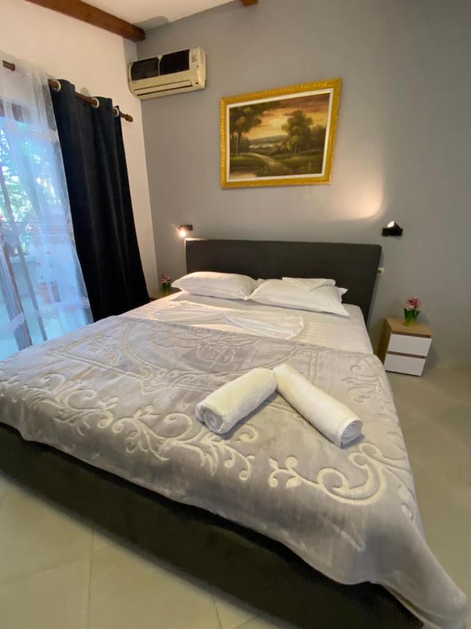 Hotel Millenium Tirana Extérieur photo