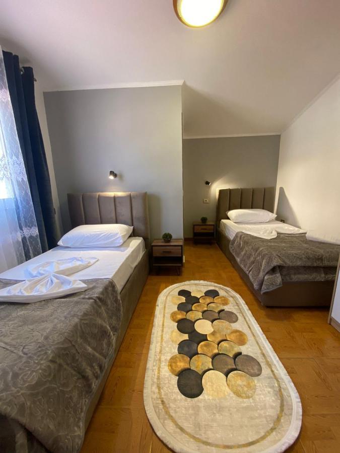 Hotel Millenium Tirana Extérieur photo