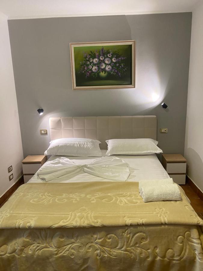 Hotel Millenium Tirana Extérieur photo