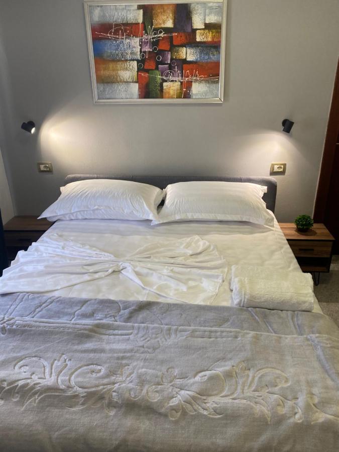 Hotel Millenium Tirana Extérieur photo