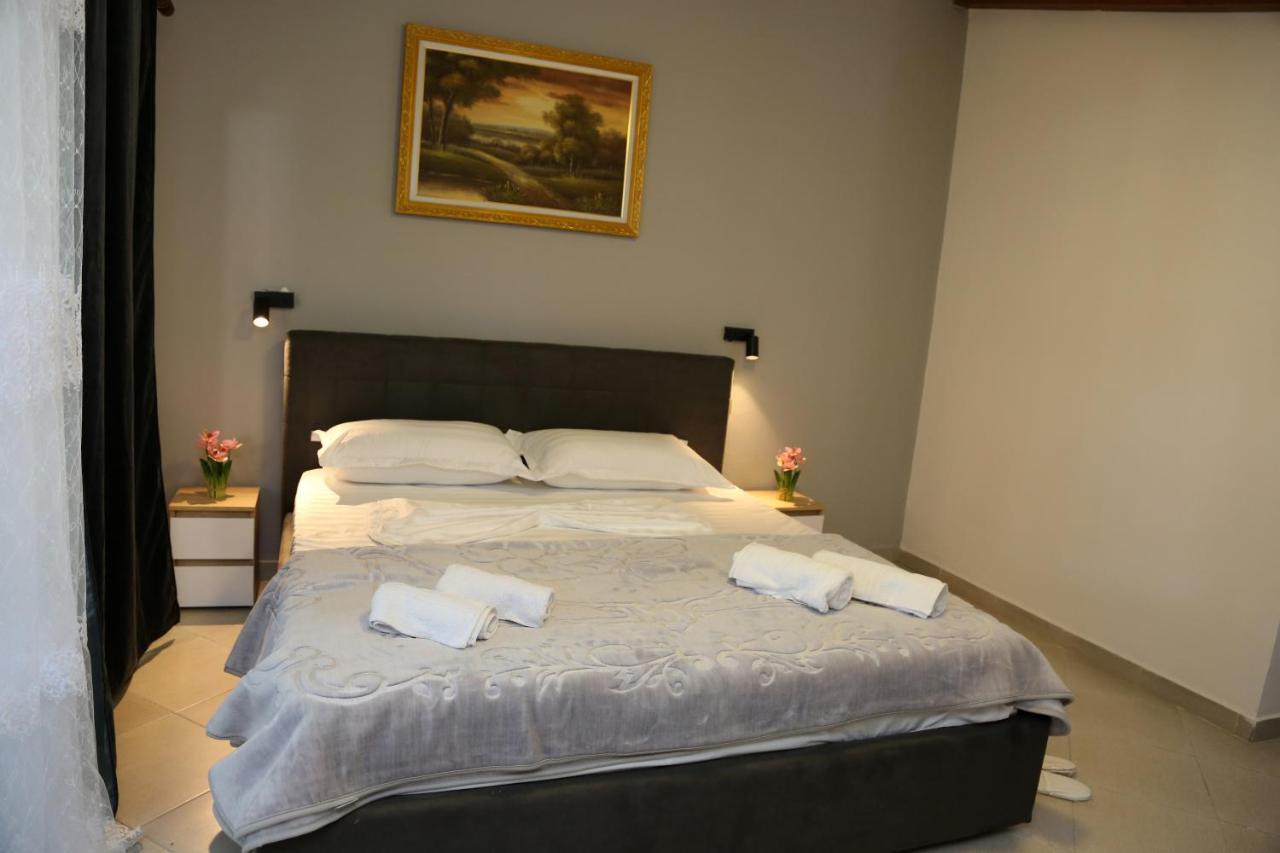 Hotel Millenium Tirana Extérieur photo