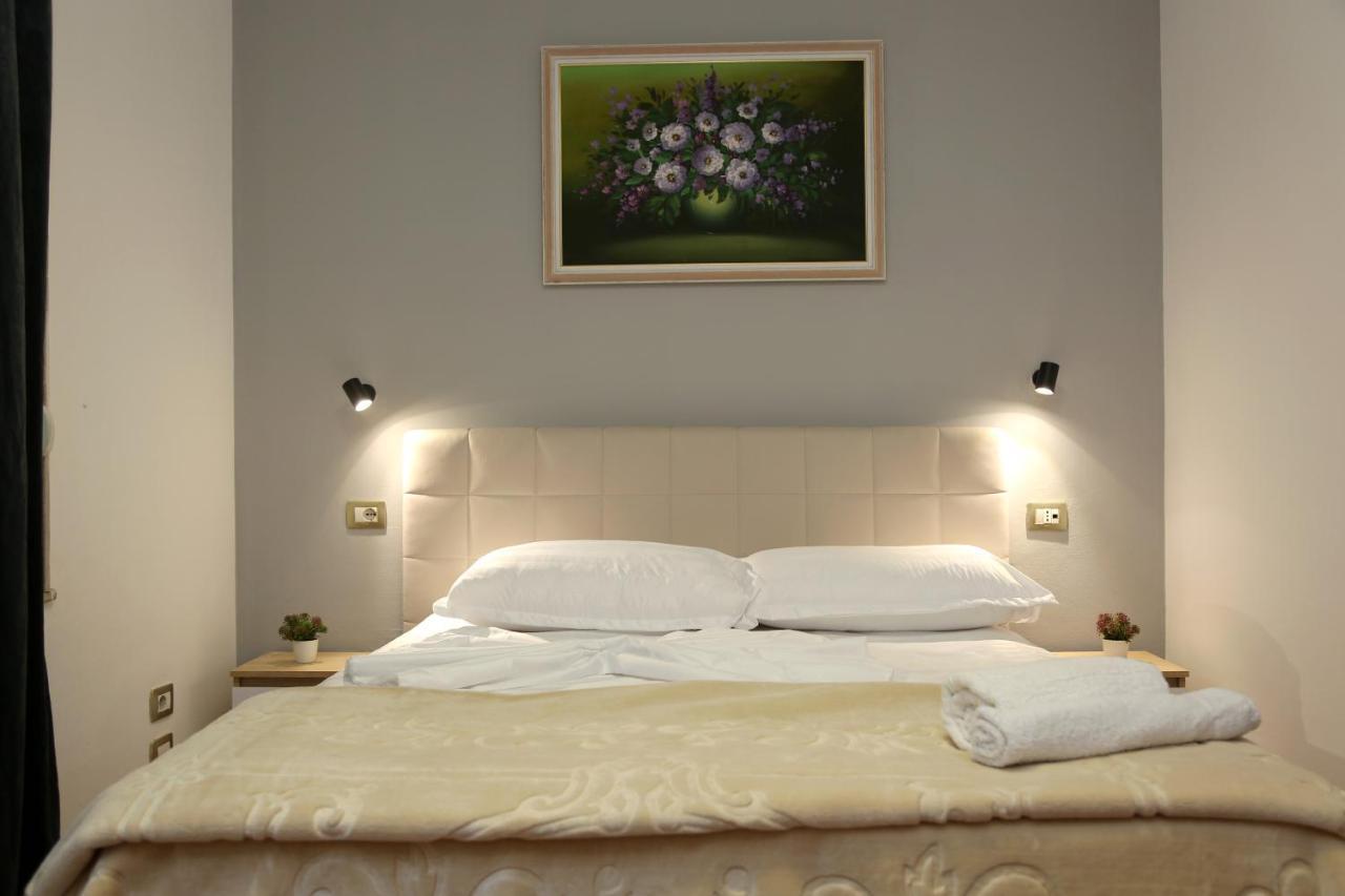 Hotel Millenium Tirana Extérieur photo